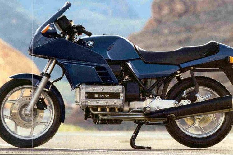 BMW K100 len doi Street Tracker 